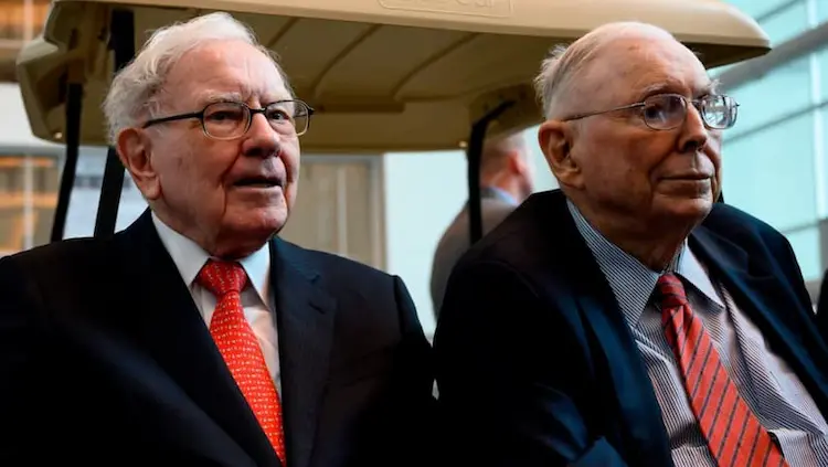 Charlie Munger con Warren Buffett